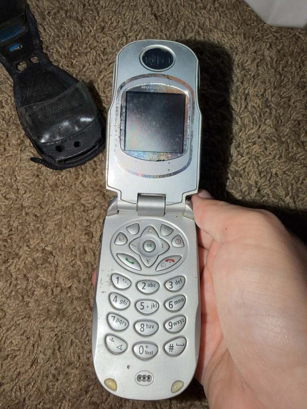 Motorola i730 Nextel Push-to-Talk Flip Phone